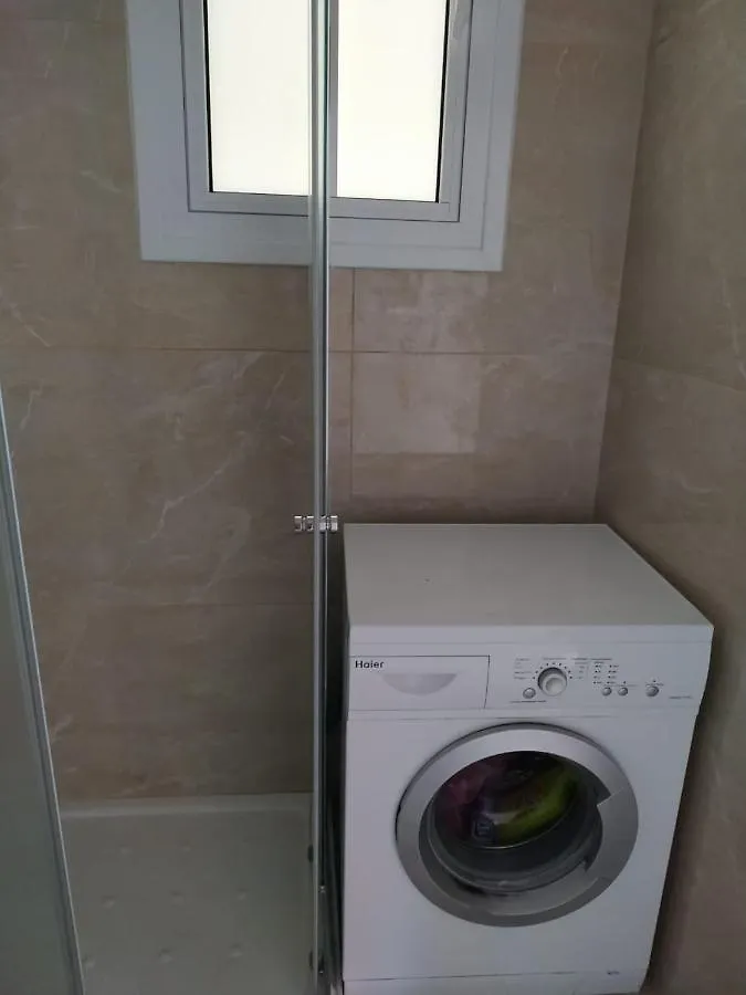 1 Bedroom Apartment Larnaca Kypr